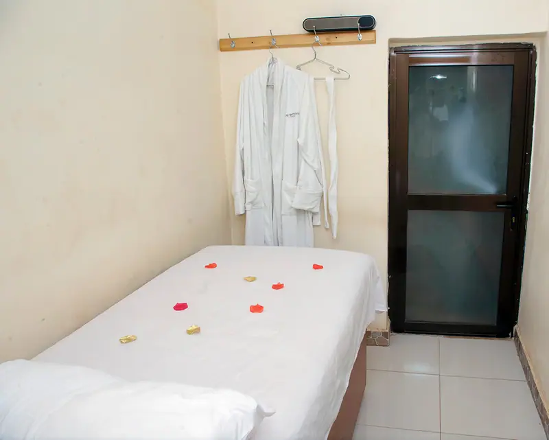 Massage and sauna at Ubuntu Palace Hotel